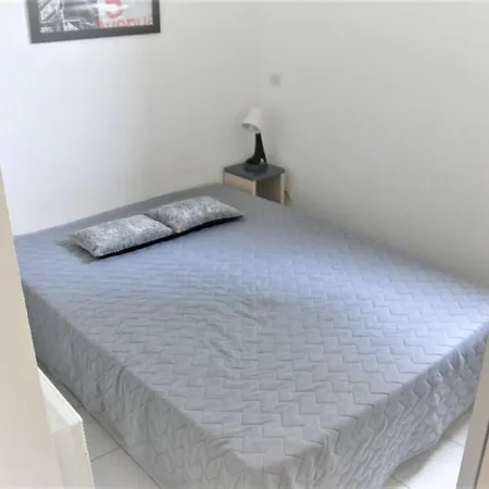 213, Natura Beach, Village Naturiste * Agde
